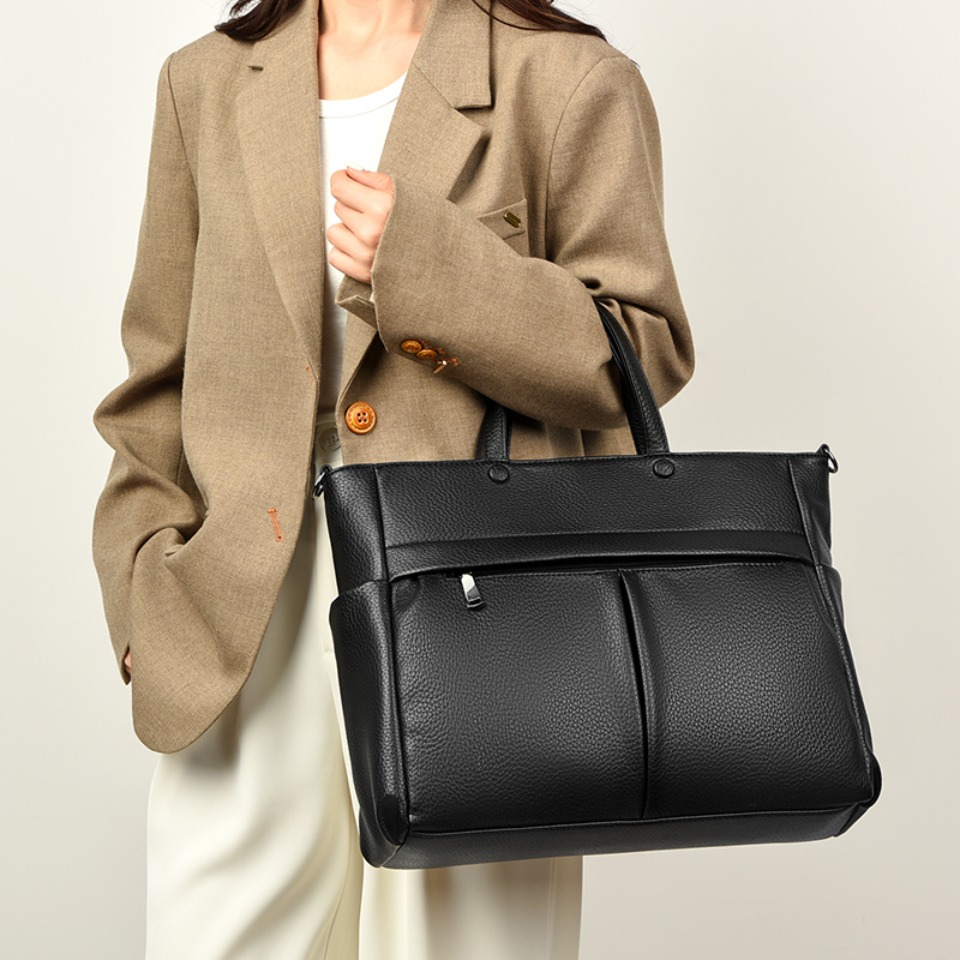 14'' Laptop Business Commuting - Luxury Lifestyle Magazine recension och pris
