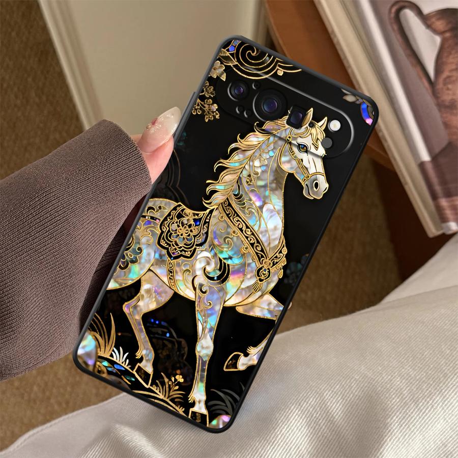 Lucky Horse Funda Phone Cover  - Google Pixel 8A recension och pris
